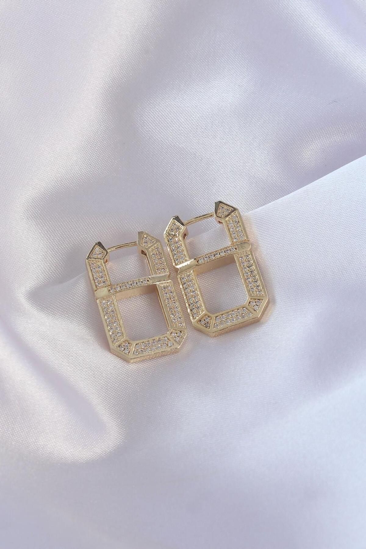 AfraBeauty Vip Seri 925 Ayar Paslanmaz Çelik Gold Zirkon Taşlı Serenay Küpesi