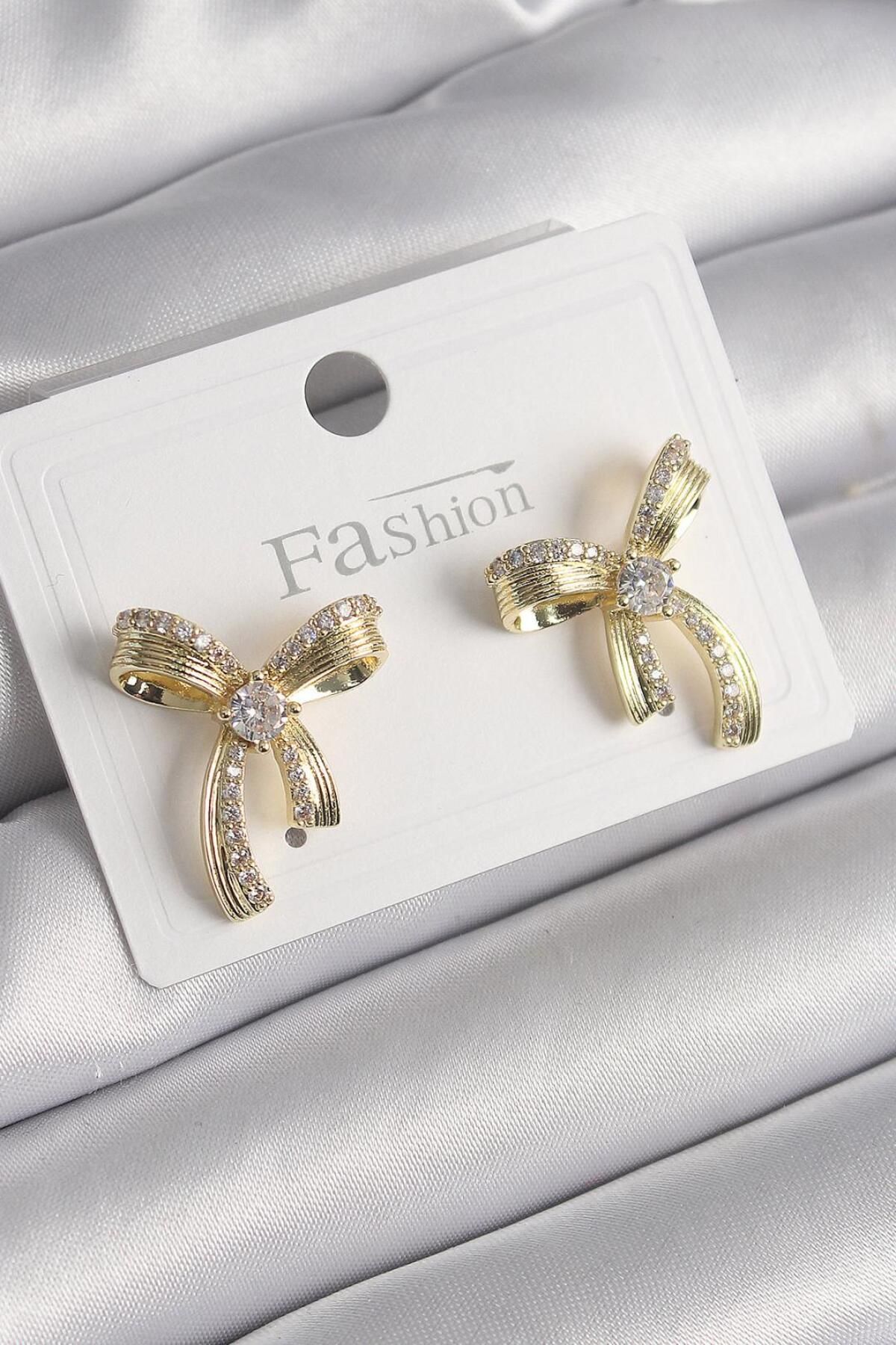 AfraBeauty 925 Ayar Paslanmaz Çelik Gold Zirkon Taşlı Fiyonk Model Kadın Küpe