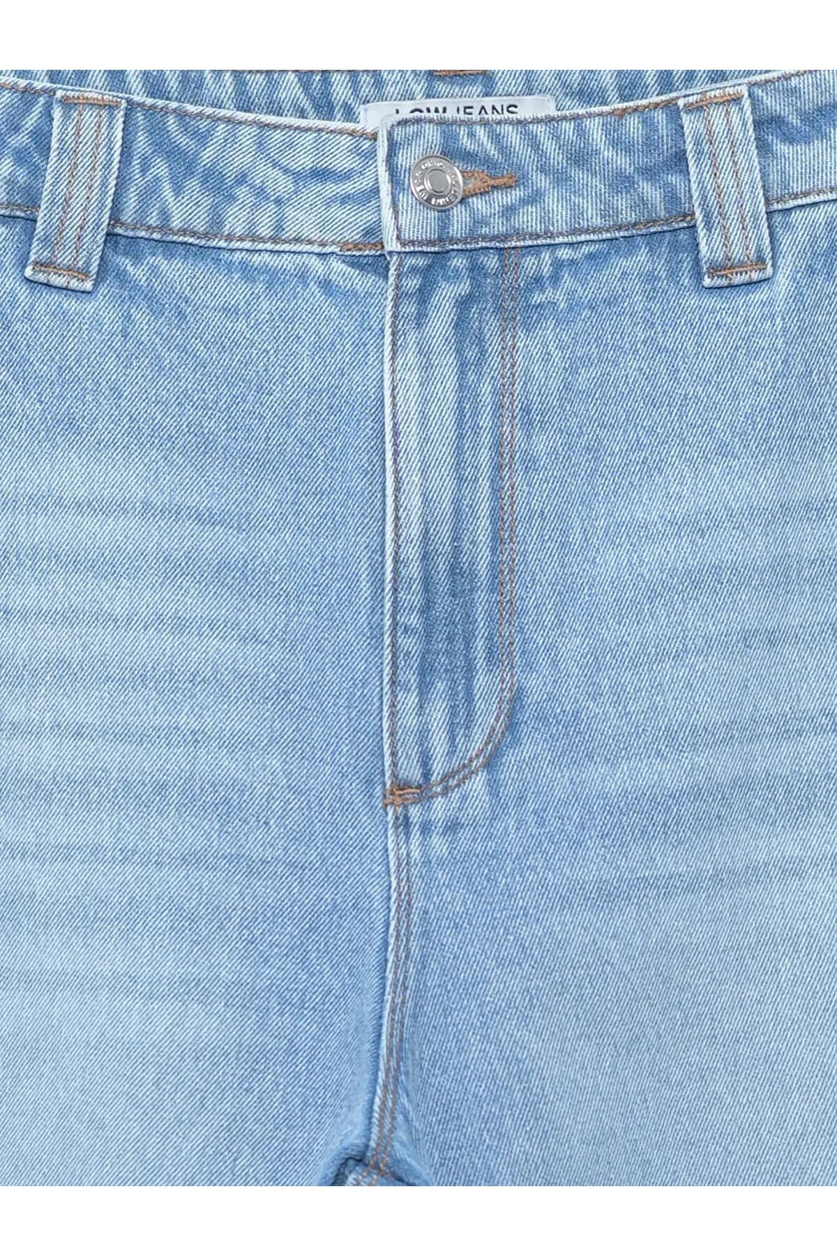 LC Waikiki Standart Fit Kadın Jean Şort