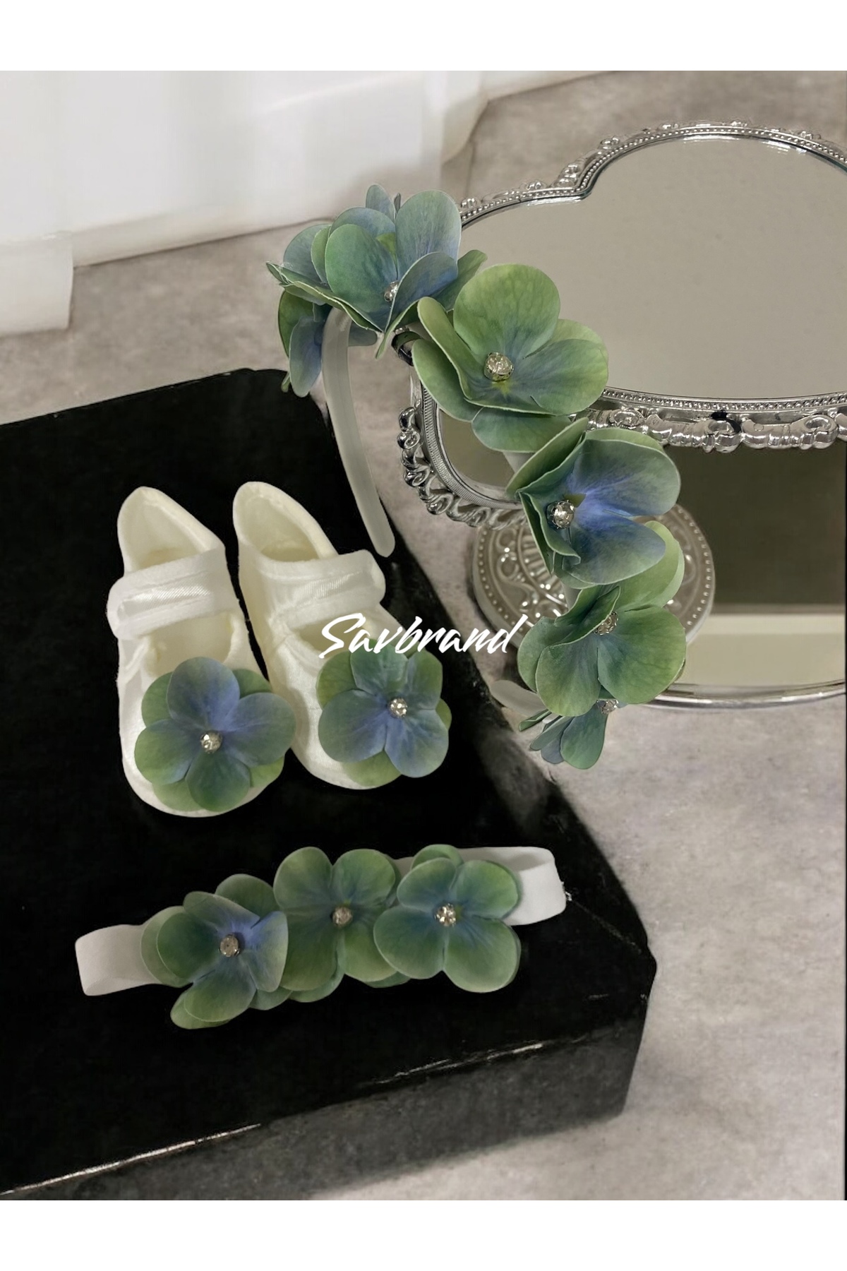 SavBrand Anne Tacı, Bebek Patik ve Bandana 3'lü Özel Set fotoğrafı 5 (önizleme)