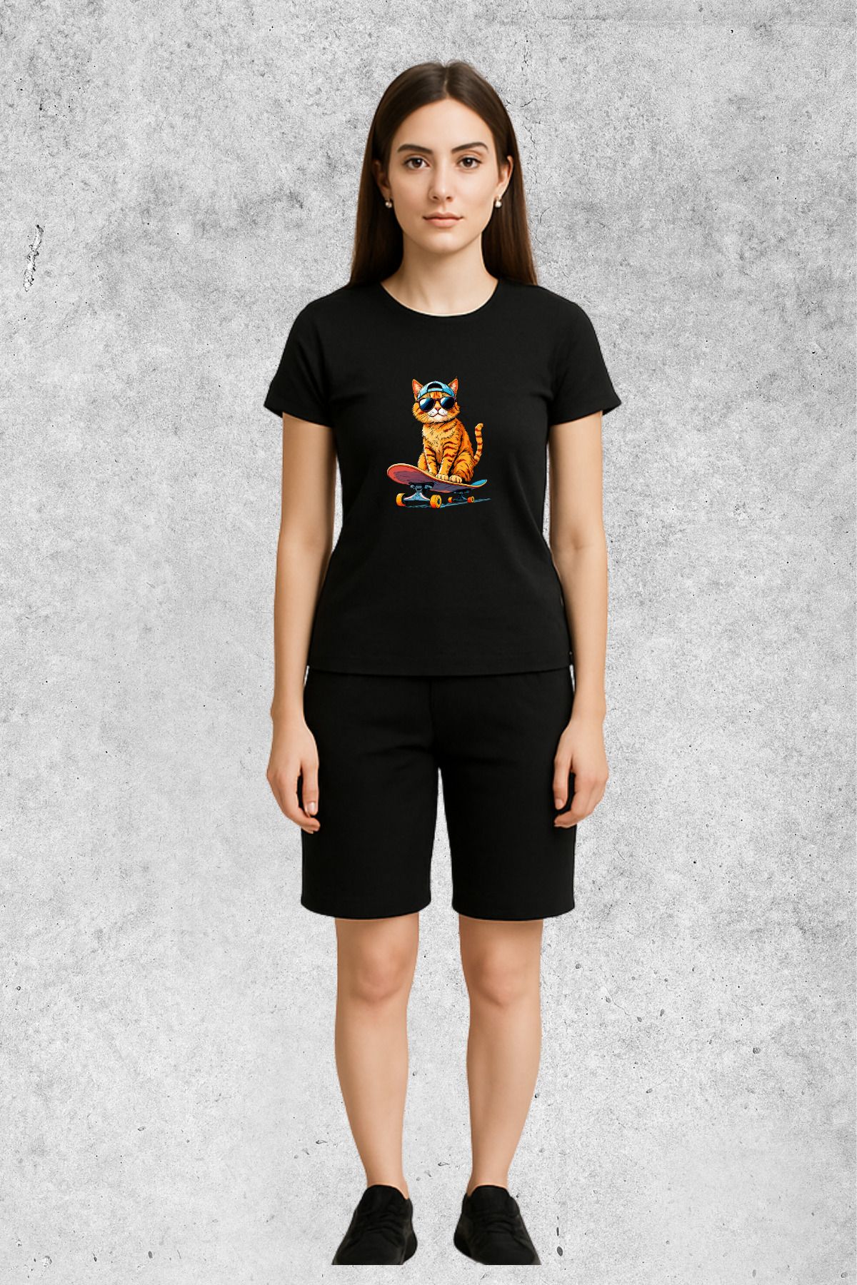 MOLICO Basic unisex sıfır yaka kısa kollu KAYKAYLI KEDİ baskılı tshirt