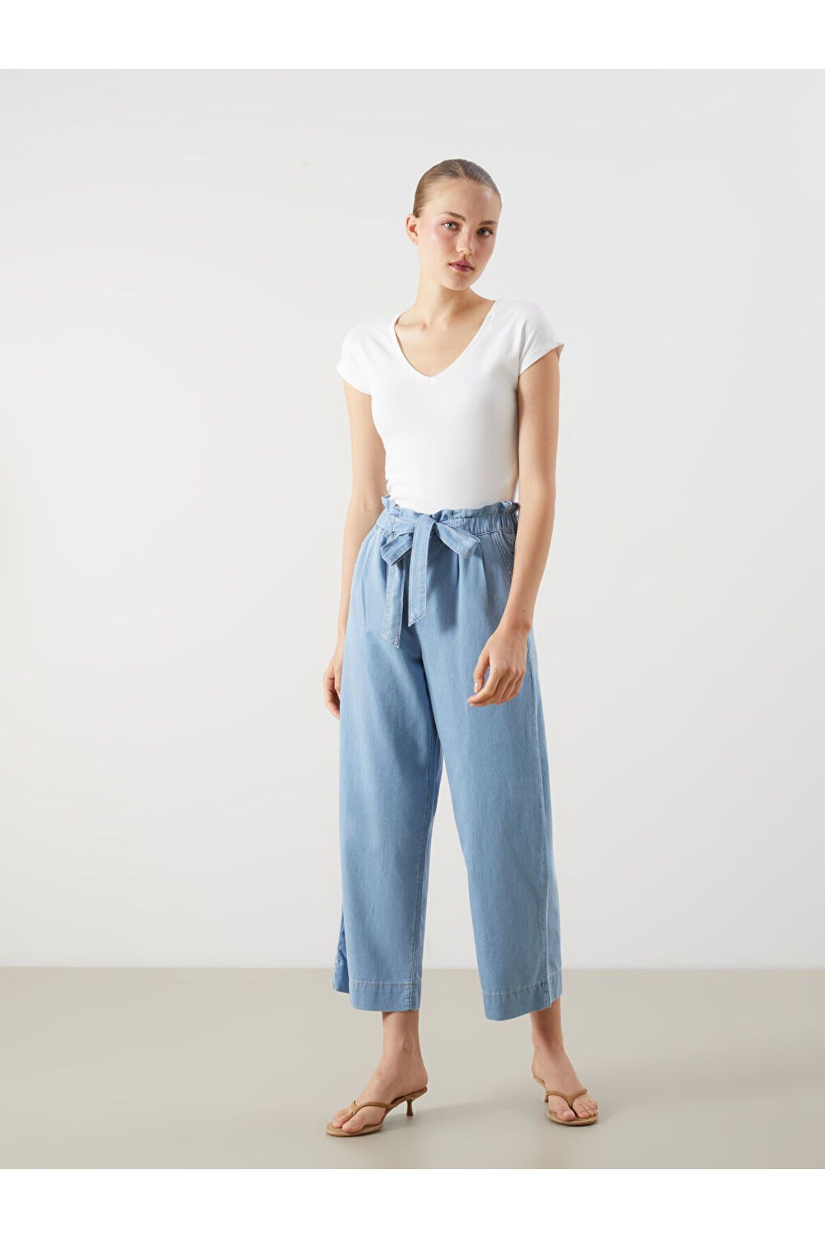 LC Waikiki Beli Lastikli Straight Fit Kadın Jean Pantolon