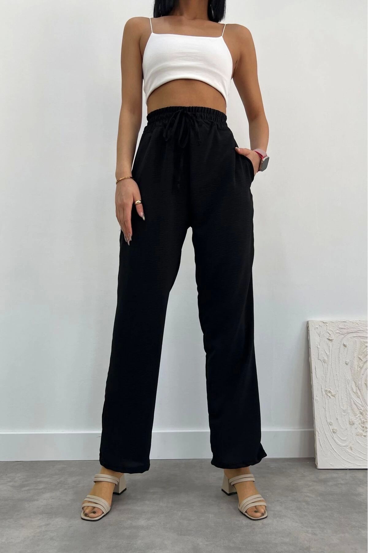 LC Waikiki LCWAIKIKI %100 Keten Kaliteli Kadın Alt Eşofman Geniş Kalıp Rahat Kesim Baggy Pantolon