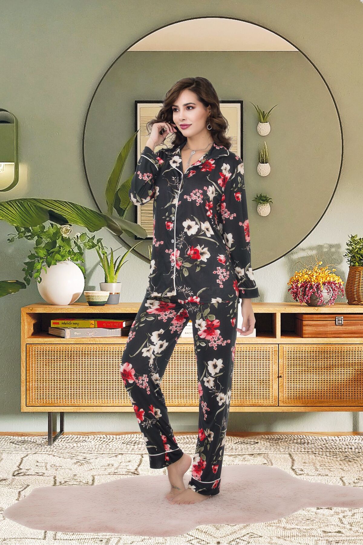 devirhesapdevri Rahat ve Şık Kadın Pijama - Karışık Desenli