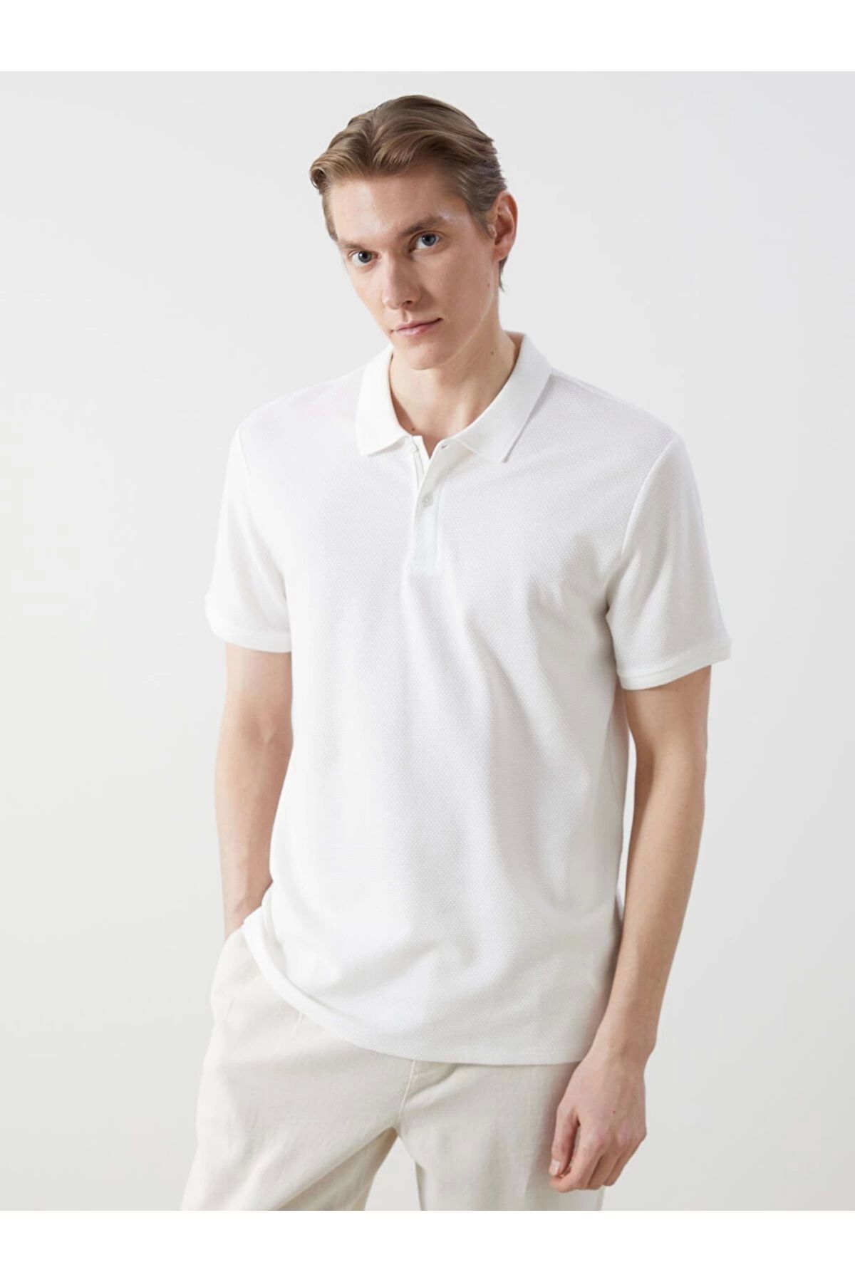 LC Waikiki LCWAIKIKI Polo Yaka Kısa Kollu Erkek Tişört