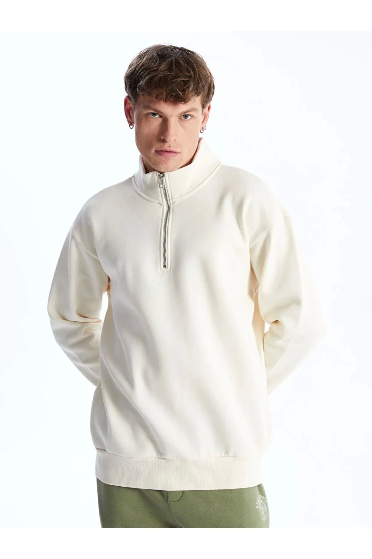LC Waikiki LCWAIKIKI Casual Uçuk Bej Dik Yaka Uzun Kollu Erkek Sweatshirt