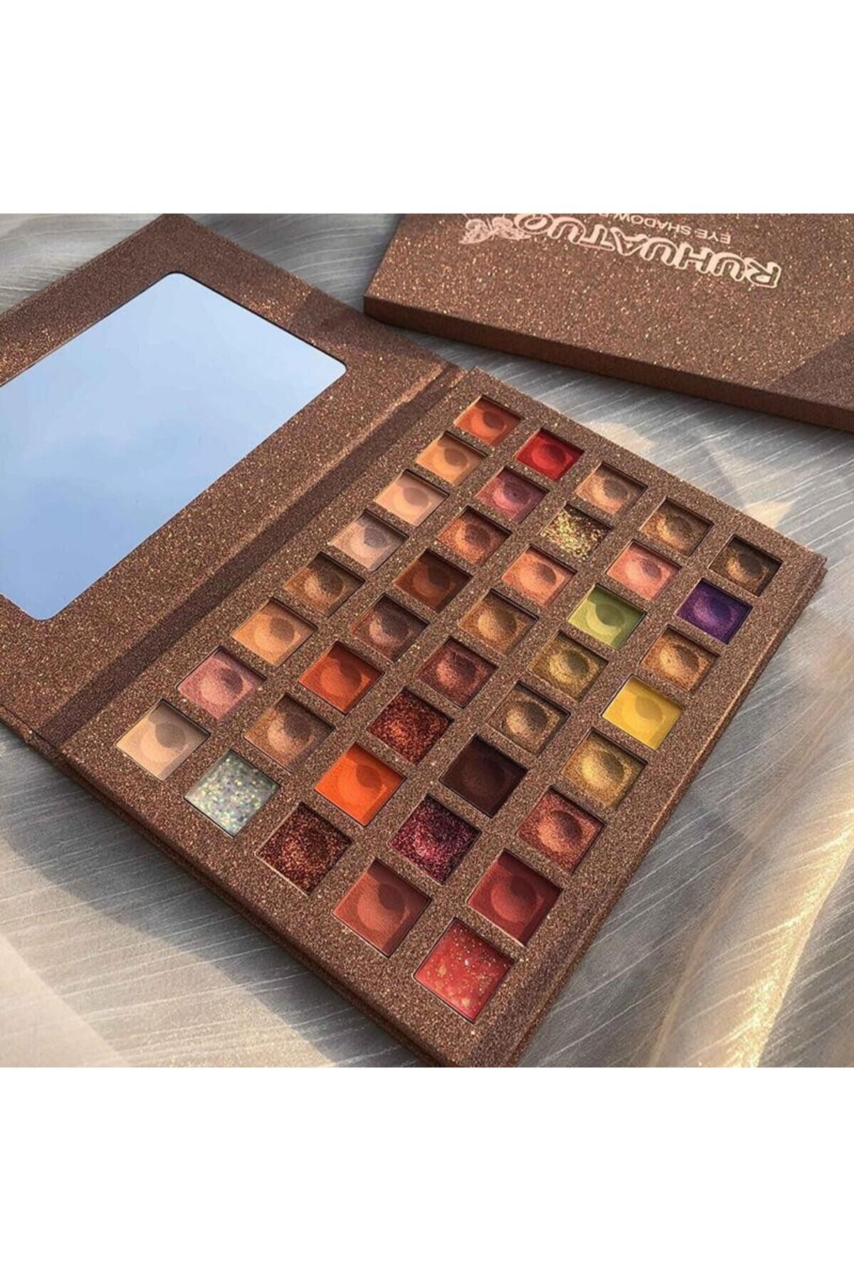 Flippy Παλέτα σκιών ματιών 40 χρωμάτων με χρωστικές, καφέ με γκλίτερ, Flippy