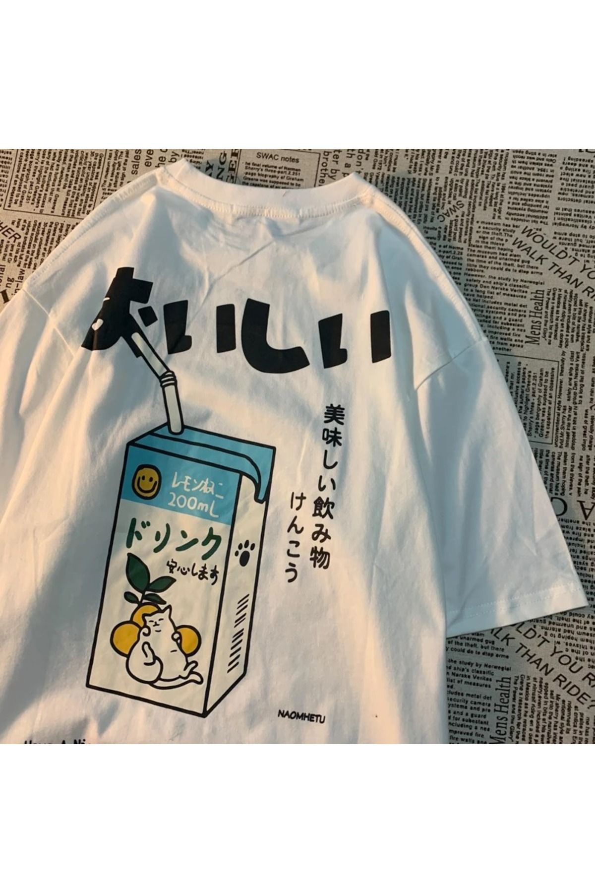 Touz Moda Cat Lemon Juice Unisex T-shirt