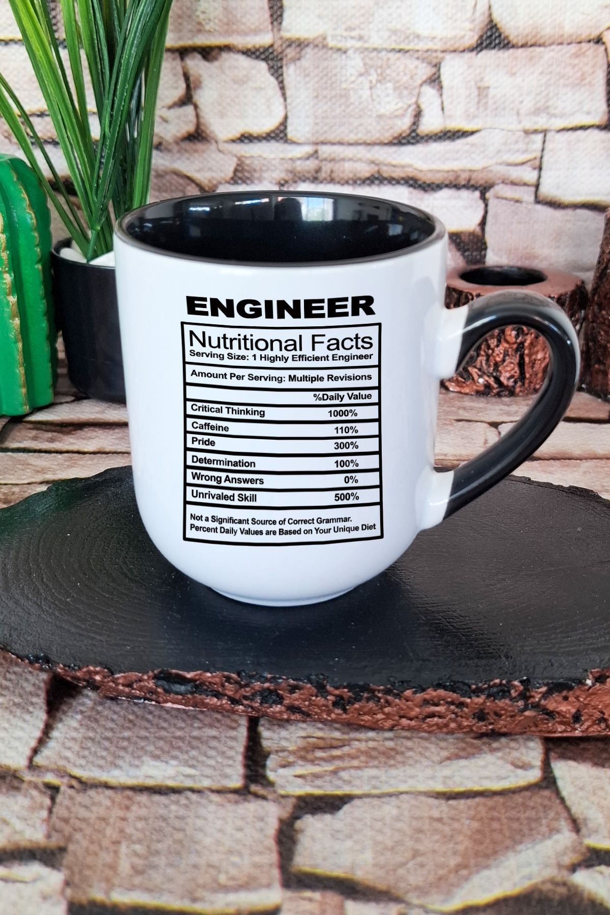 qoeuyl boutique Engineer Nutrition Facts Mühendis Hediye Baskılı İçi ve Kulpu Siyah Renkli Premium Kupa Bardak