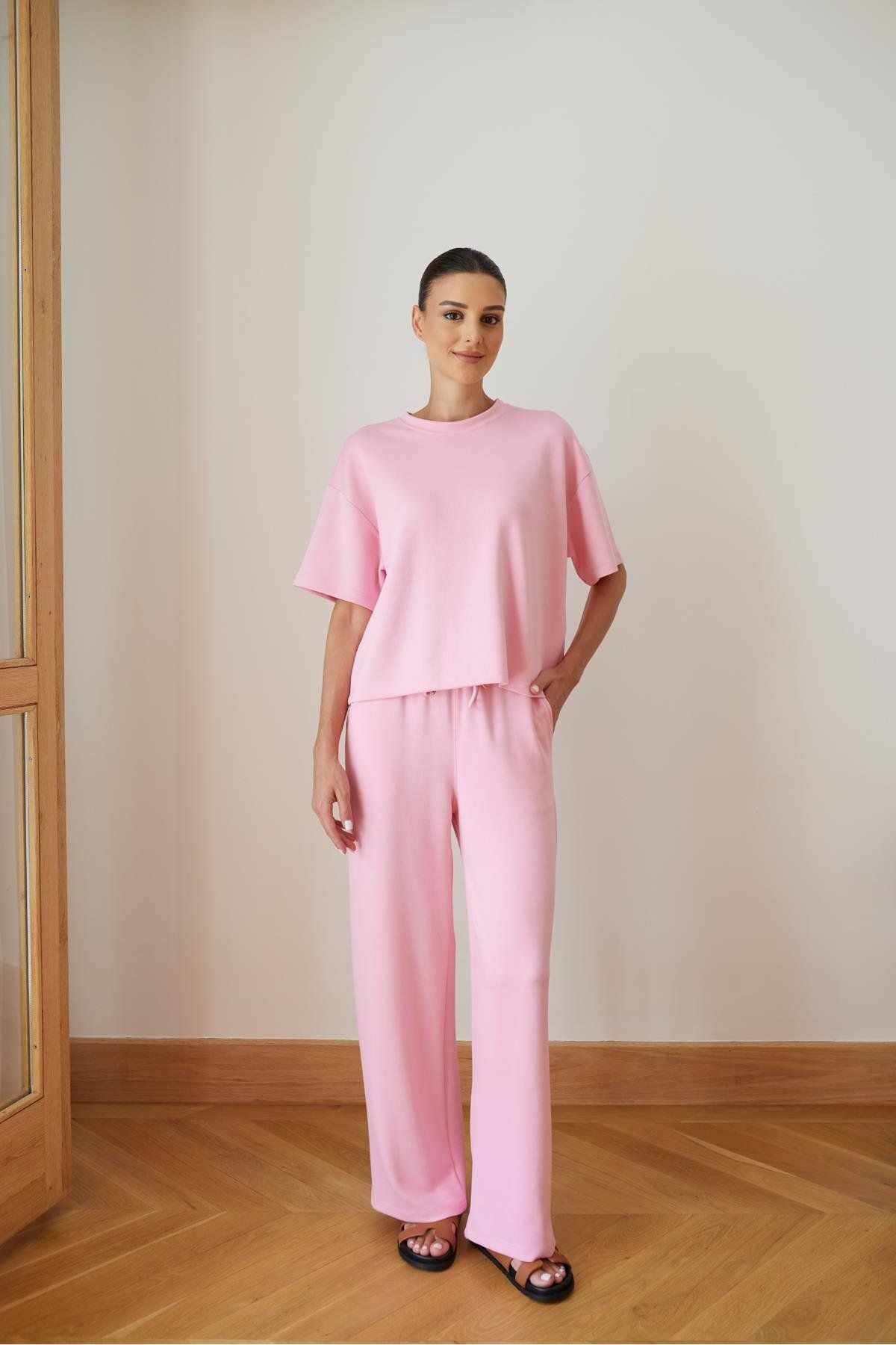 Askı Tekstil Pembe Modal Kumaş Kısa Kol Bluz Eşofman Takım