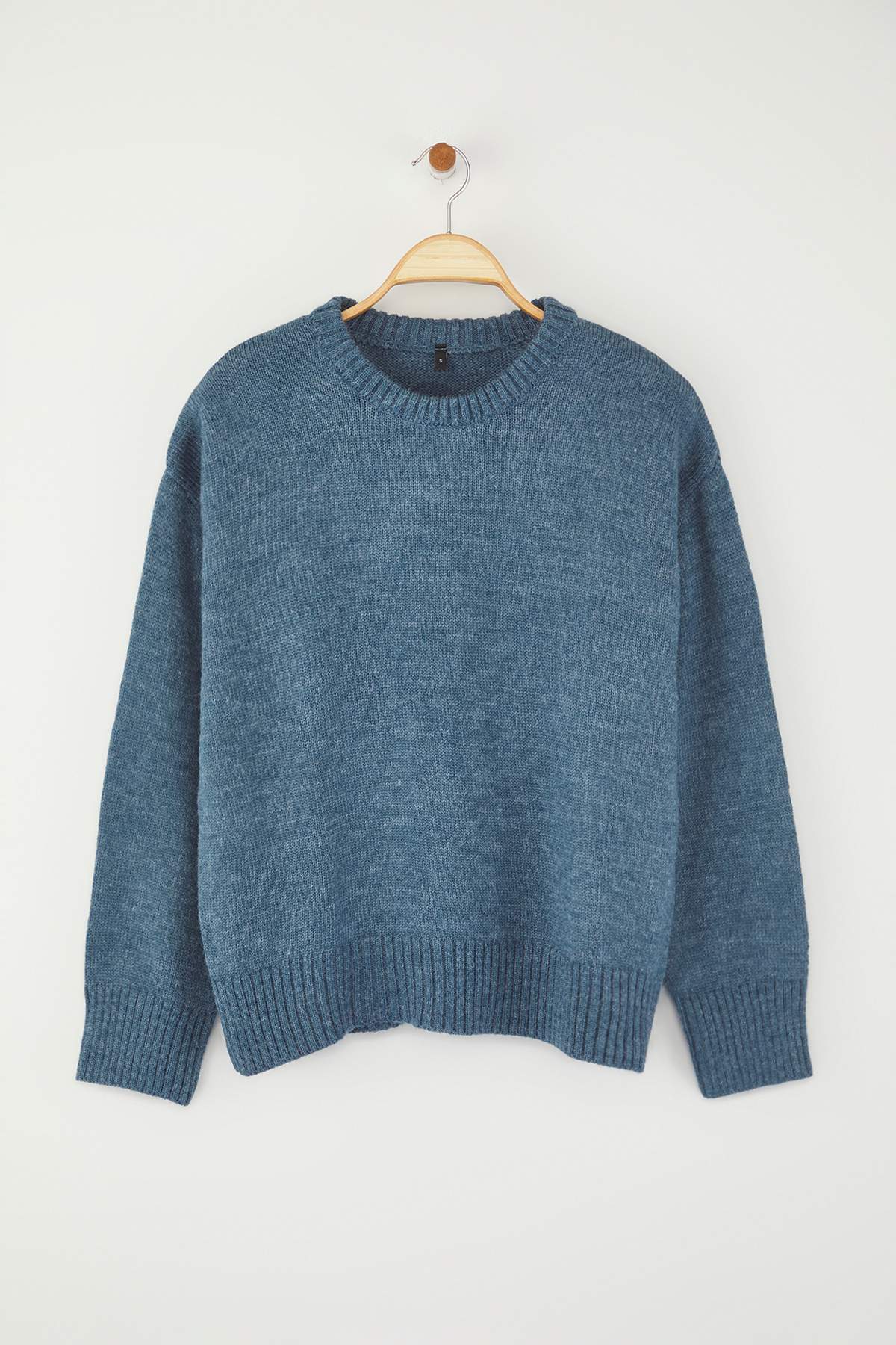 Trendyolmilla  Indigo Geniş Kalıp Yumuşak Dokulu Triko Kazak TWOAW25KZ00168 - Görsel 5