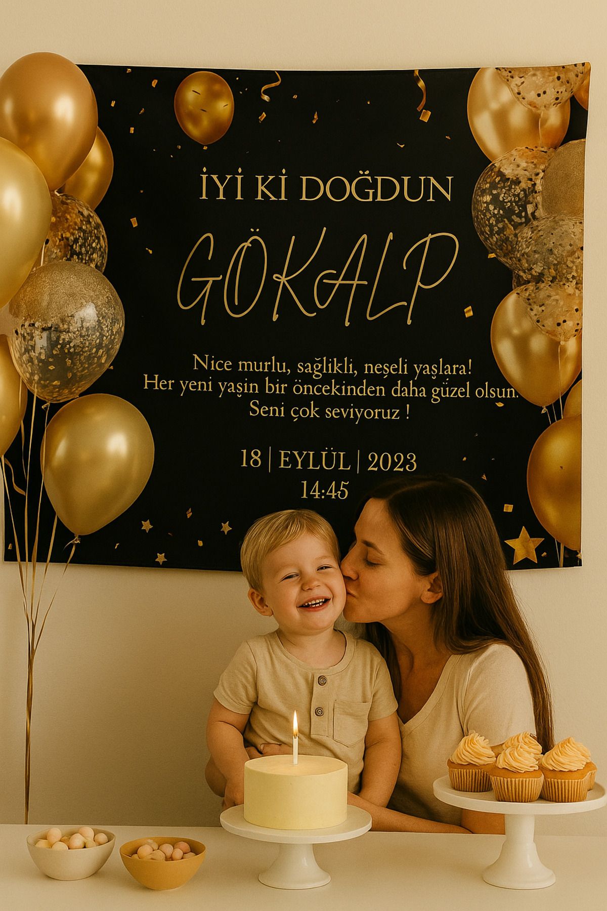 ALAMODECOR Siyah Balonlu Kişiye Özel Doğum Günü Duvar Örtüsü | Doğum Günü Flaması | Doğum Günü Arka Fon