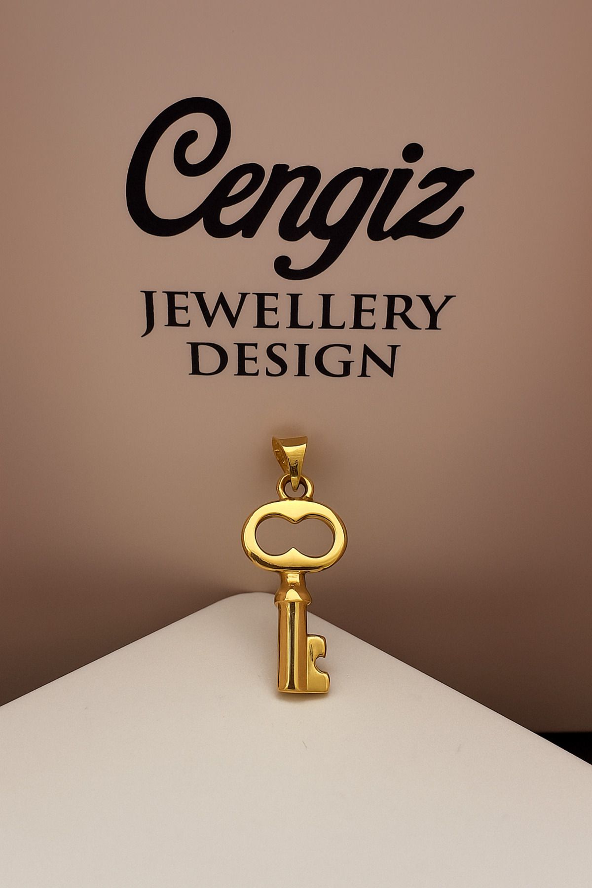 cengizjewellery 14 Ayar Altın Anahtar Kolye Ucu