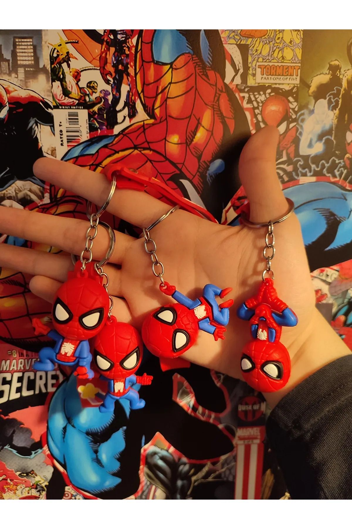 TAYEM 4'lü Spiderman Örümcek Adam Anahtarlık, 3D Hediyelik Anahtarlık ve Çanta Süsü, Aksesuarı