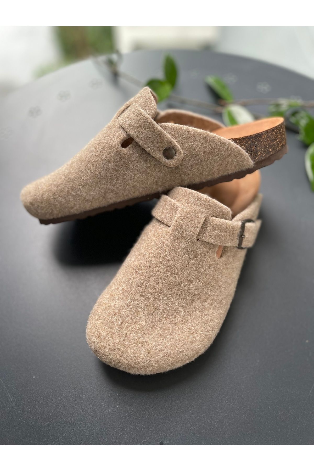Land of Cork-Sabo Closed Unisex Anatomical Natural Cork Sole Natural Felt Wool Slippers 2