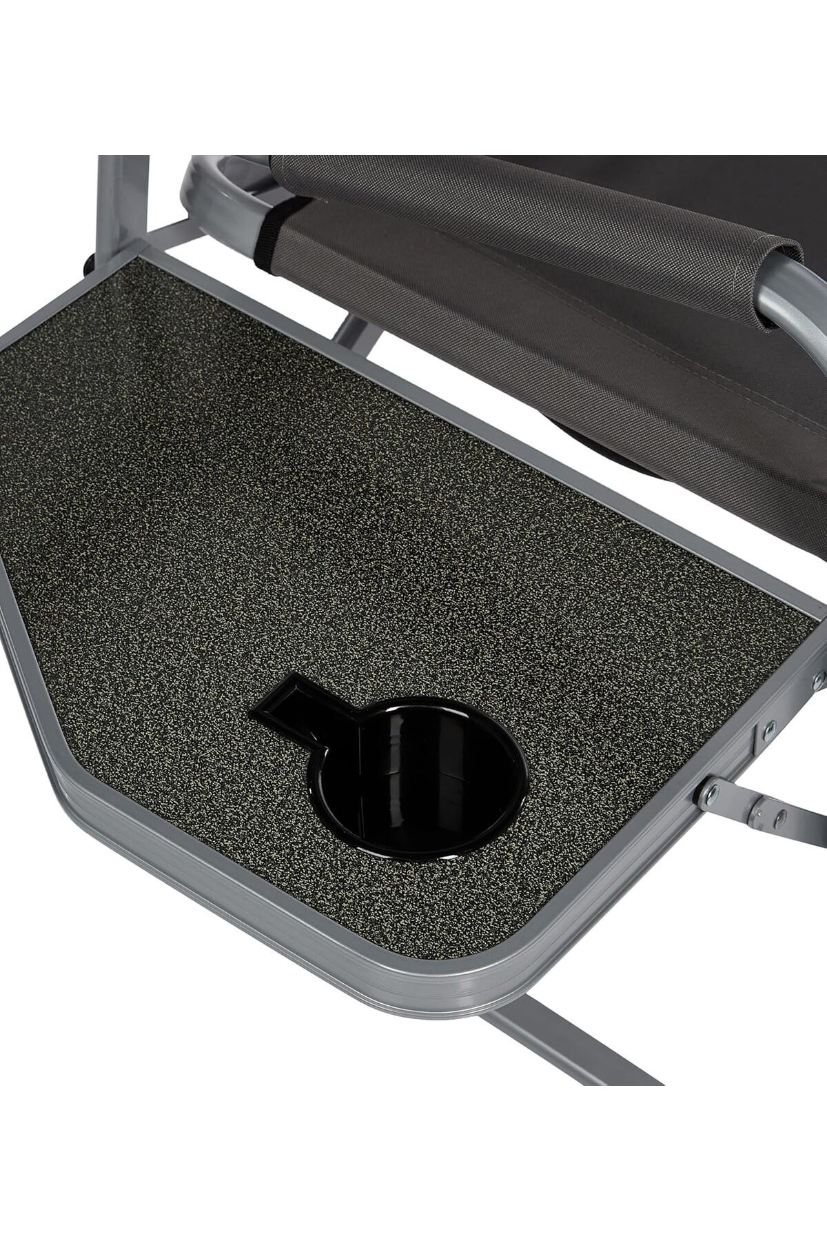 كرسي مع طاولة جانبية وحقيبة تبريد للاستخدام الخارجي