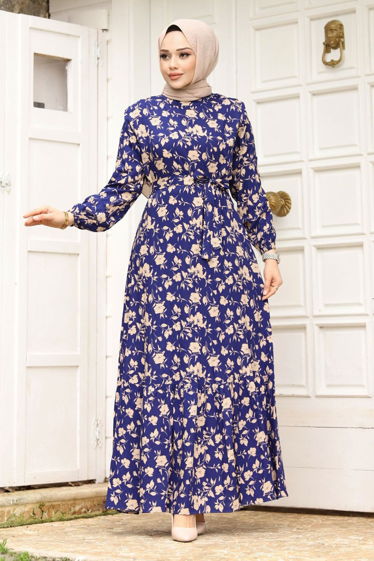 Tesettür Dünyası-Indigo TSD240251 - Φόρεμα με φλοράλ στάμπα με ζώνη μέσης και φλάντζα 1