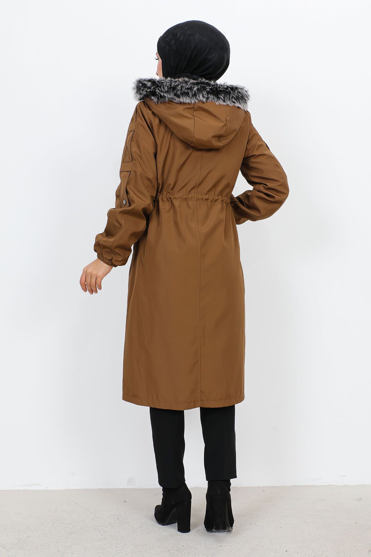 Tesettür Dünyası-Medium Length Bondit Coat with Plush Lining TSD231114 Tan 5