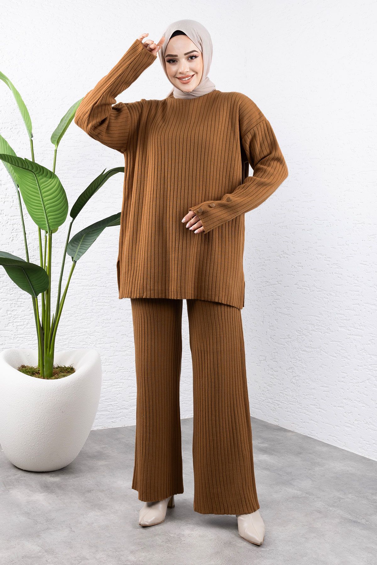 Tesettür Dünyası-Taba Knitwear Set - Tsd with Handle End Button Detail 240947 1