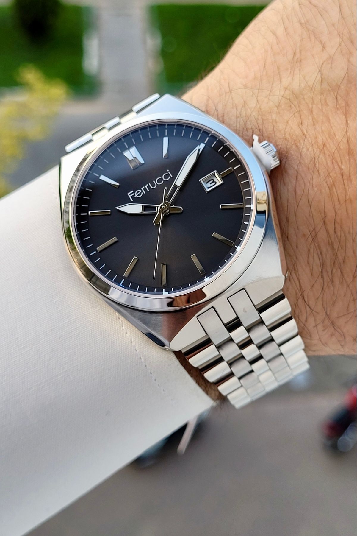 Ferrucci Kadranı Siyah Kordonu Gümüş Renk 41 Mm Takvimli Erkek Kol Saati