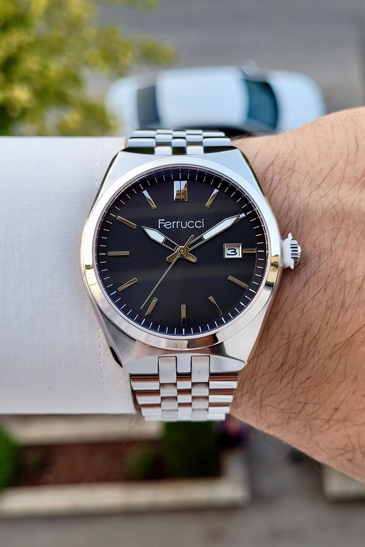 Ferrucci Kadranı Siyah Kordonu Metalik Renk 2 Yıl Garantili 41 Mm Takvimli Erkek Kol Saati