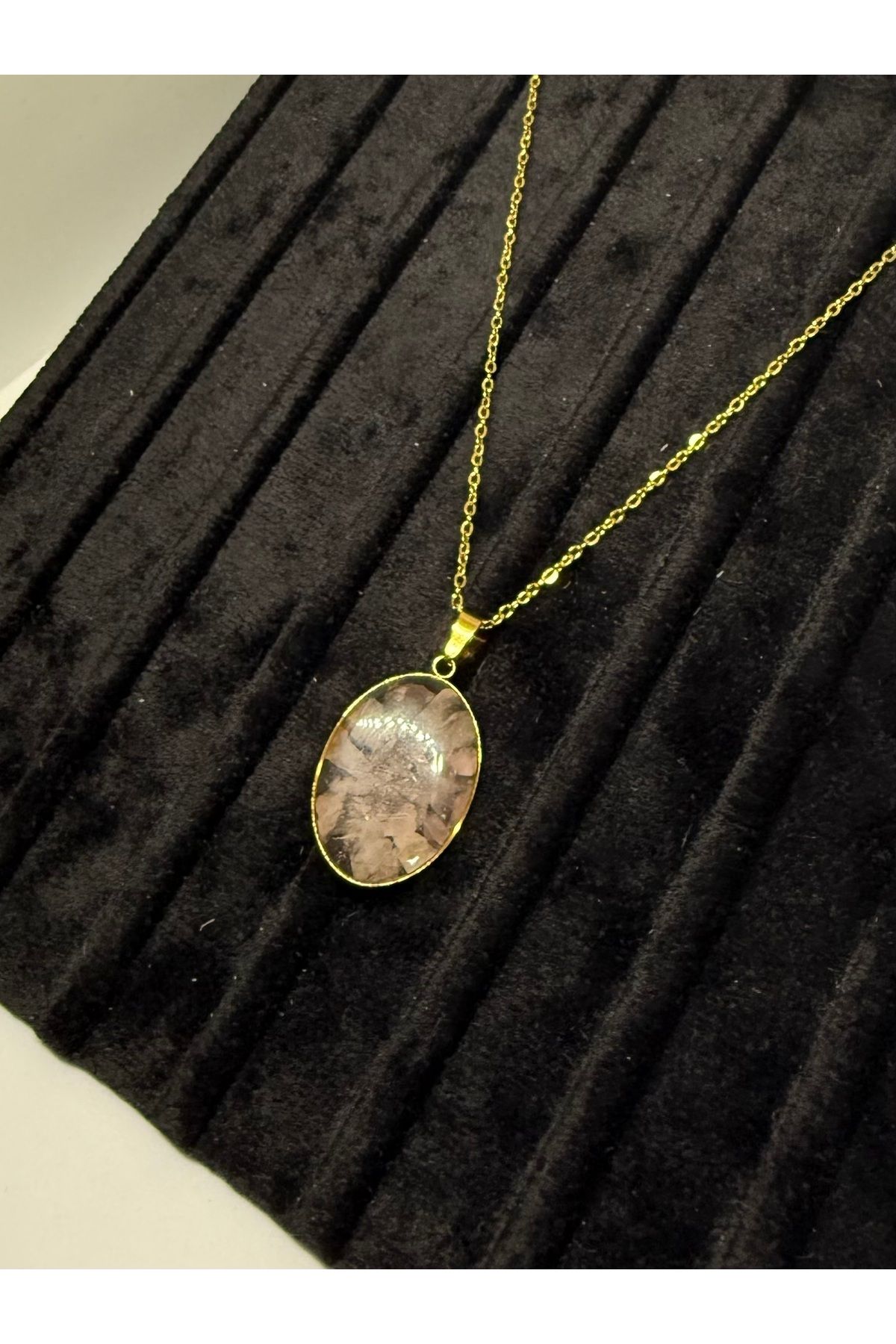 Gulsah's Store Çelik gold pembe renkli oval doğal taş kolye