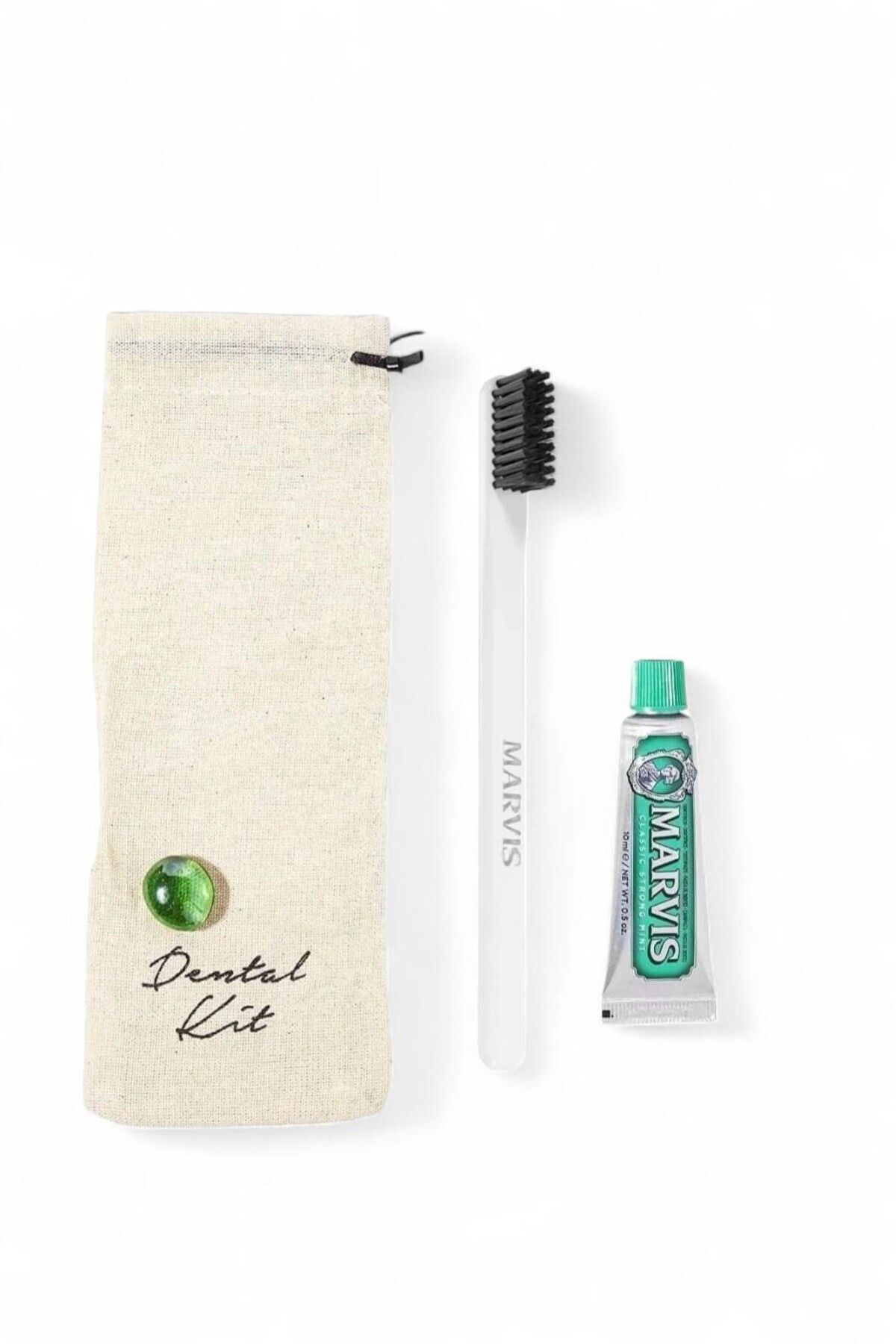 Marvis Classic Strong Mint Diş Macunu 10 ml + Yumuşak Beyaz Diş Fırçalı Dental Kit