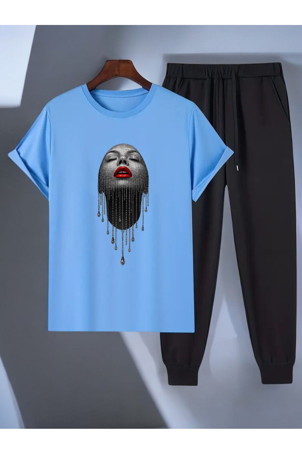uyguntarz Unisex Pırlantalı Kadın Portresi Tasarım Basklı Tshirt Eşofman Takımı