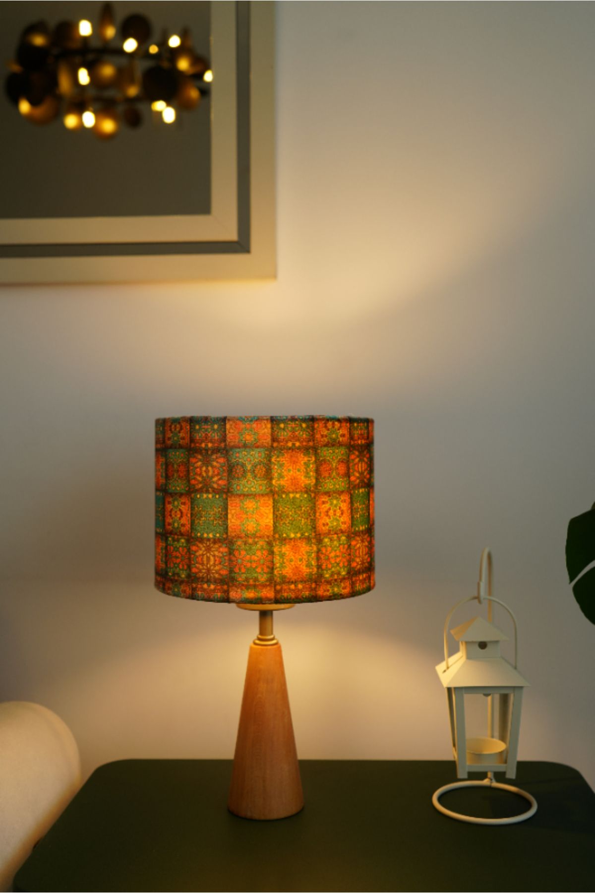 retro home design Üçgen Ahşap Model Silindir Renkli Kare Kadife Kumaş Şapka Şık Yatak Odası Salon Abajur