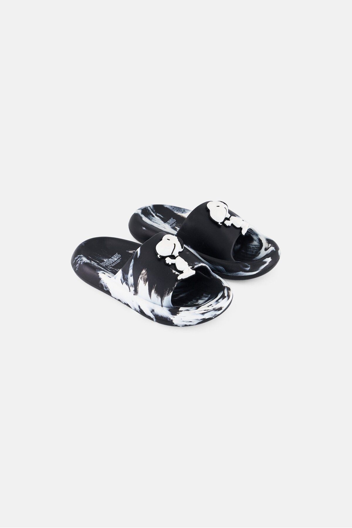 PEANUTS-Kids Boy Slip On Slides, Multicolor 1