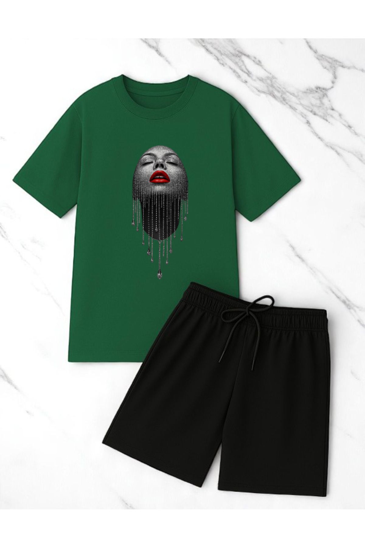 uyguntarz Unisex Pırlantalı Kadın Portresi Tasarım Basklı Tshirt Şort Takımı