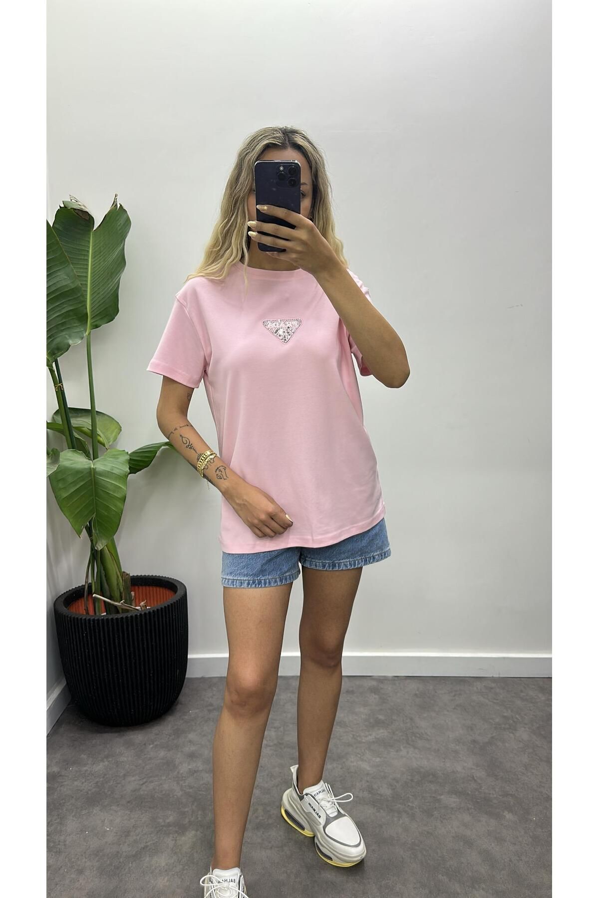 Acar Boutique Prad Taşlı T-Shirt