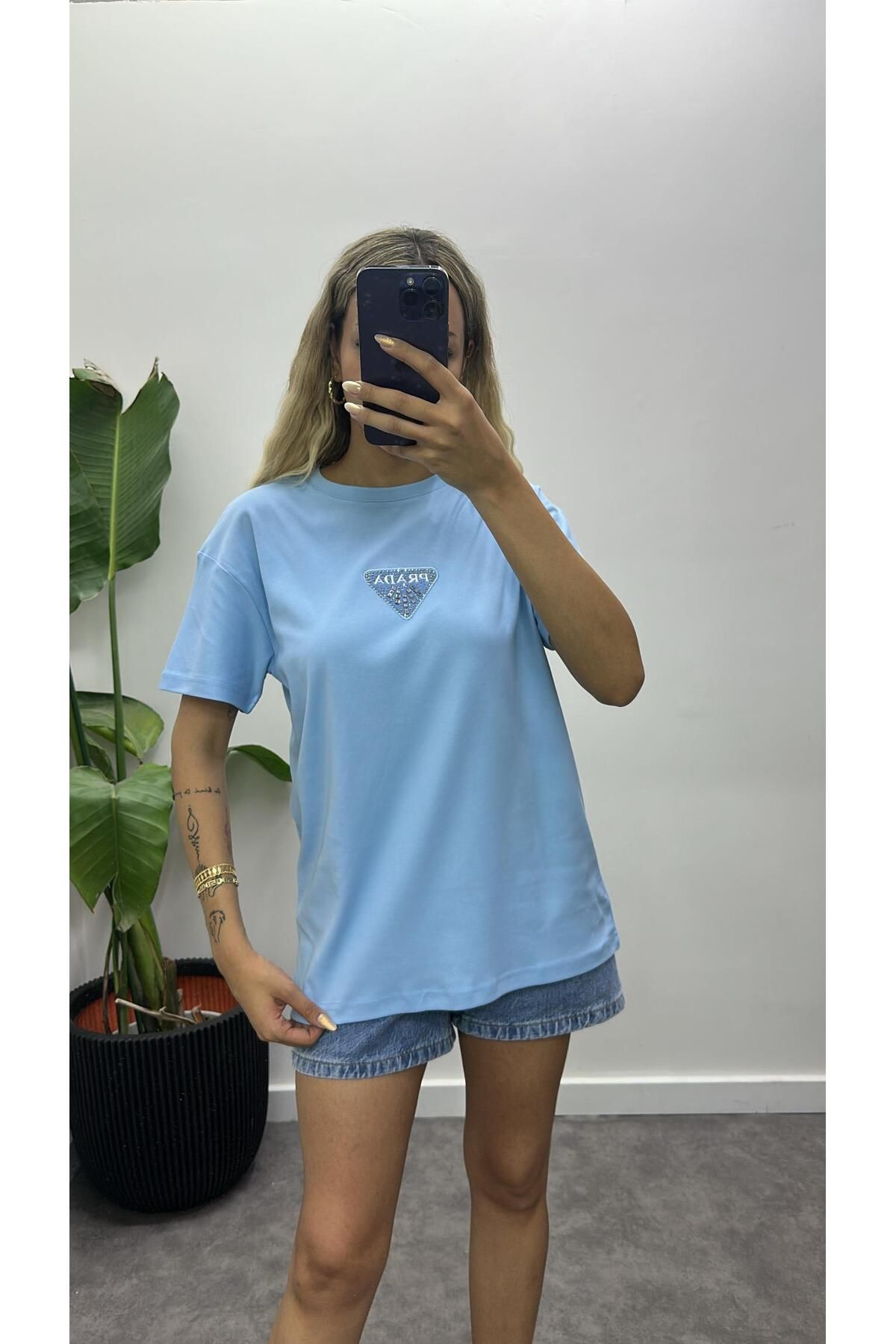 Acar Boutique Prad Taşlı T-Shirt