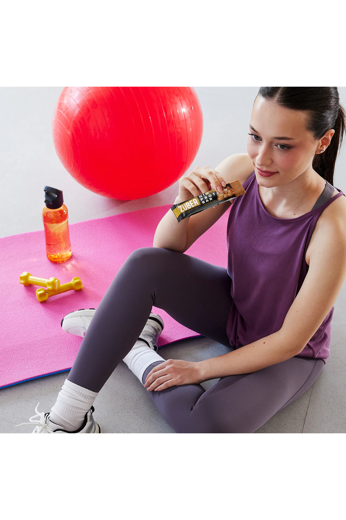 نسی‌ورلد زوبر هیرپروتئین بار ۴۵ گرمی پسته