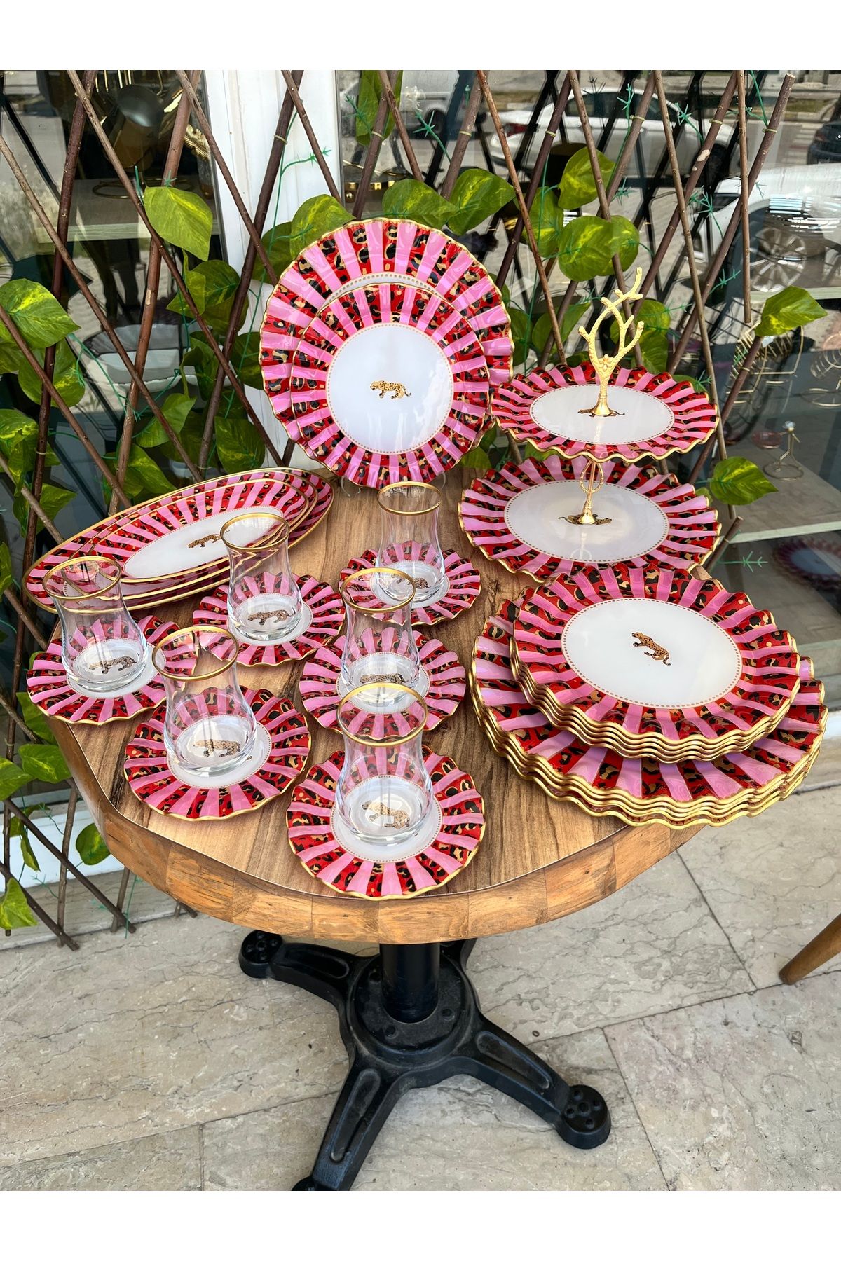 GÜRCÜGLASS Pembe leopar 28 prç kahvaltı seti