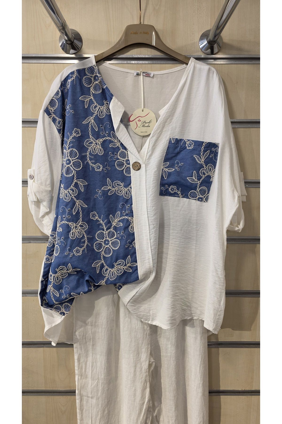 Park Moda İtalyan Bluz Sarmaşık Çiçek Kabartmalı