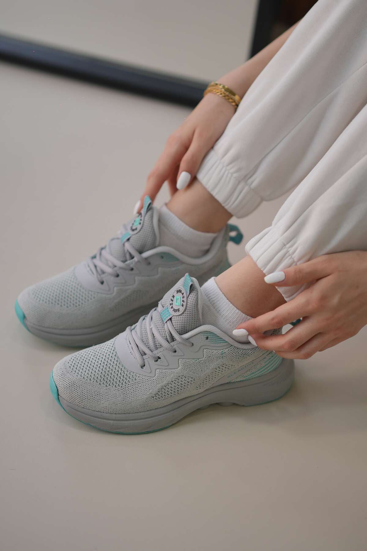 SOLAZER Kadın Gri Yeşil Sneaker Günlük Rahat Spor Ayakkabı 043