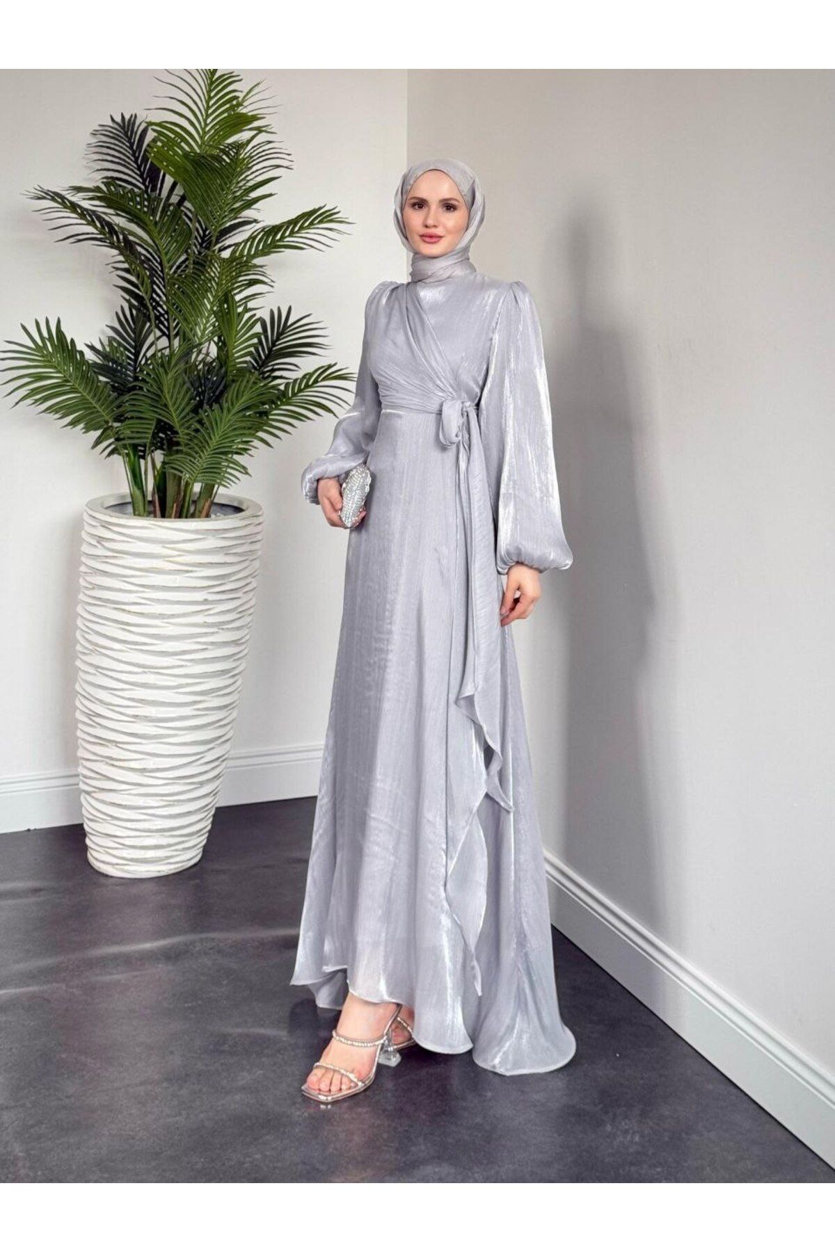 mahira collection YANDAN BAĞLAMALI ORGANZE ABİYE