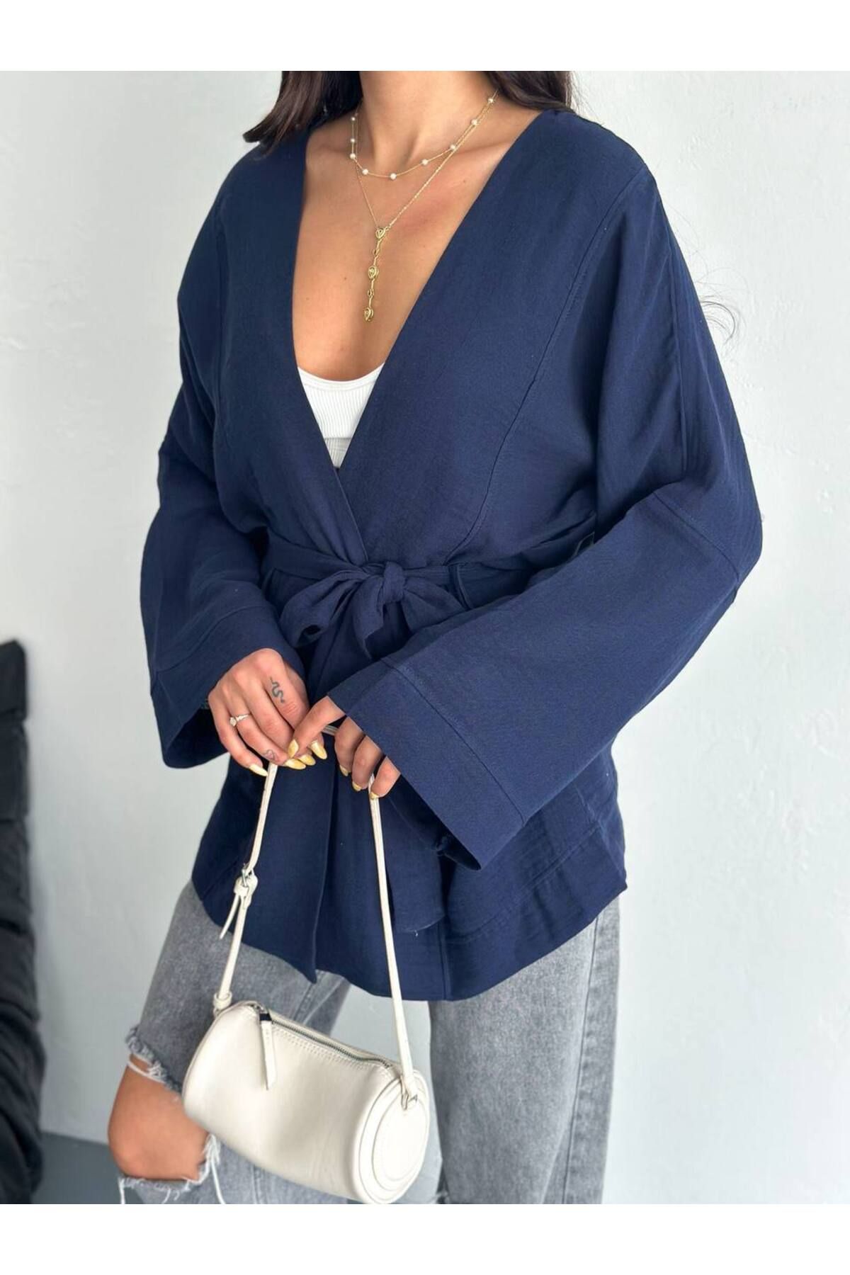 Noa Noa Bağlamalı Müslin Kumaş Kimono Hırka