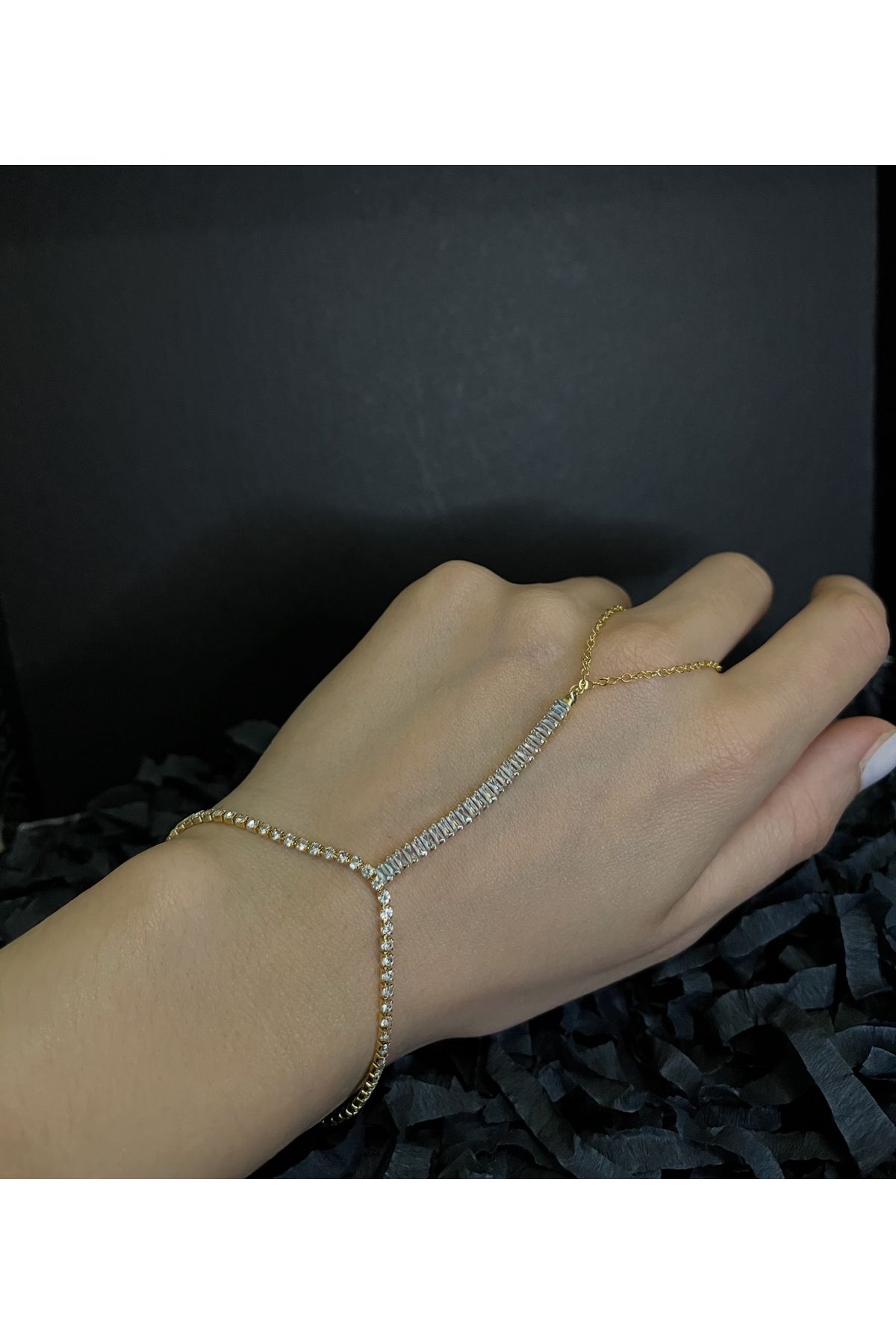 Butik Çelik Gold Renk Zirkon Taşlı Şahmeran