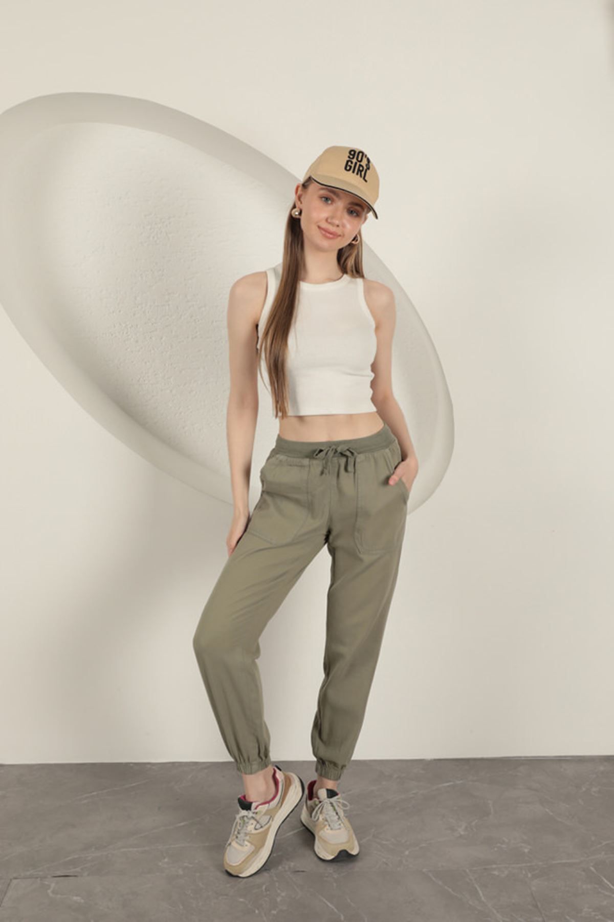 devrialemshoes Gabardin Kumaş Paçası Lastikli Kadın Pantolon-Haki