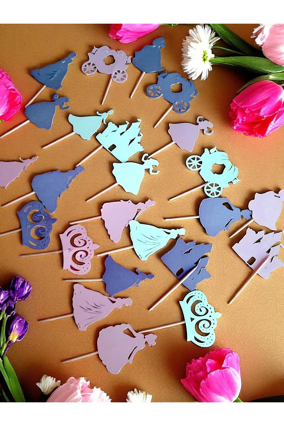 Armada 24 Adet Prenses Princess Karton Pasta Cupcake Kürdan Süs Doğumgünü Parti Kutlama Pasta Süsü (4*8cm)