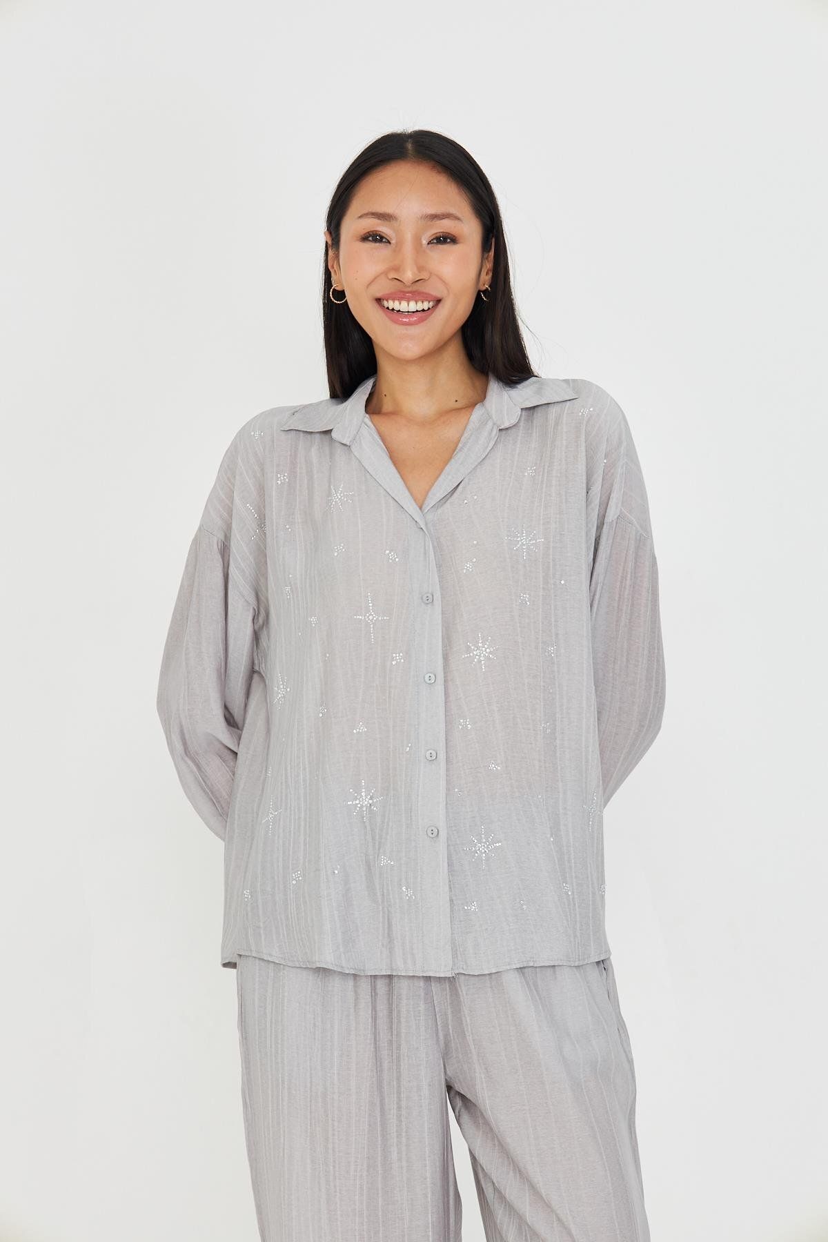 TIFFANY&TOMATO Taşlı Detaylı Çizgi Desen Rayon Gömlek