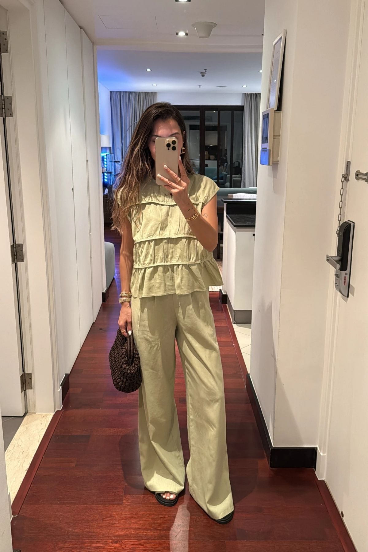 FMN Moda keten kumaş drape büzgü detay sıfır yaka dik kol bluz yüksek bel palazzo pantolon pinterest takım