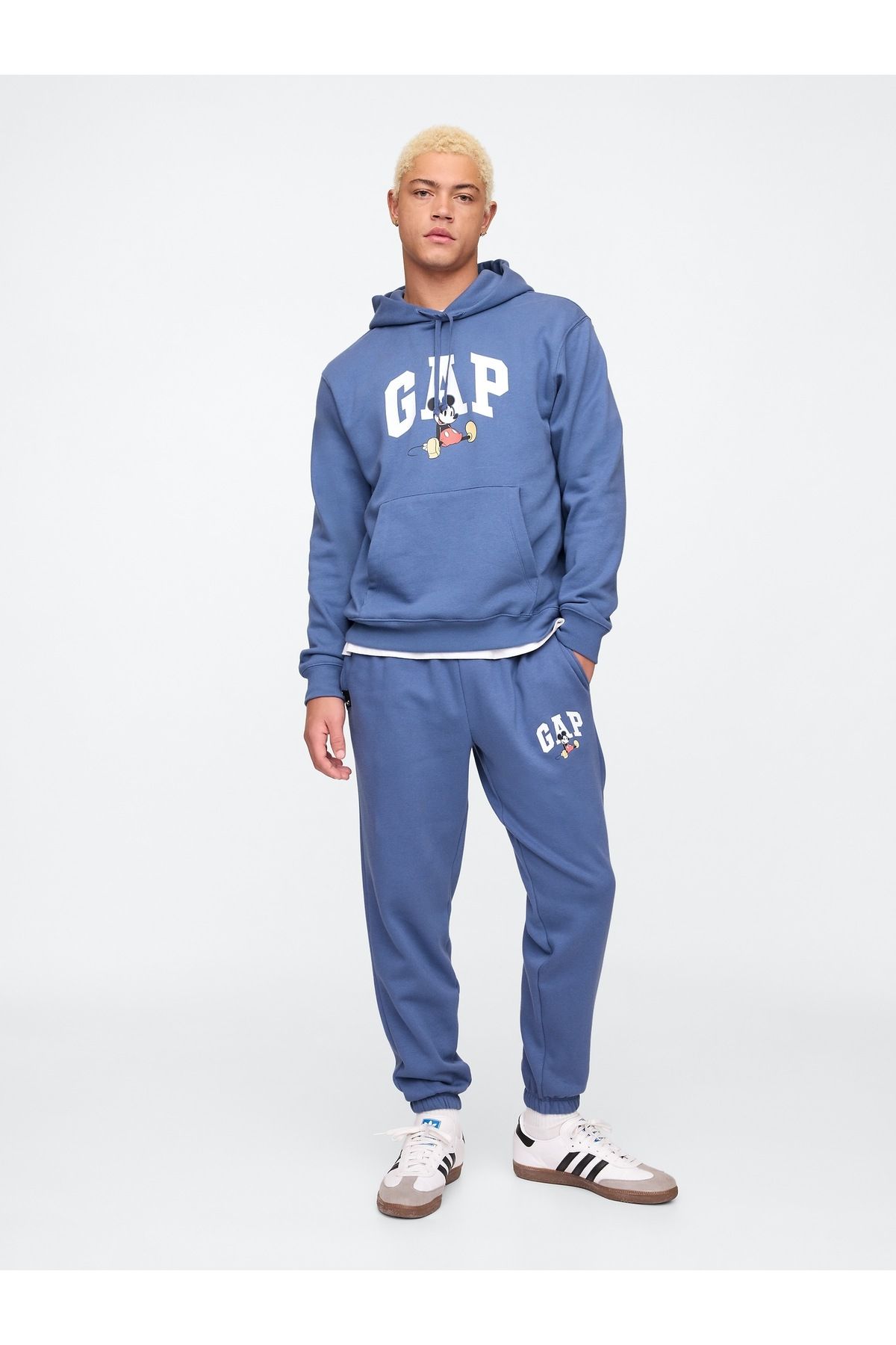GAP Erkek Mavi Gap Logo Disney Grafikli Fleece Eşofman Altı