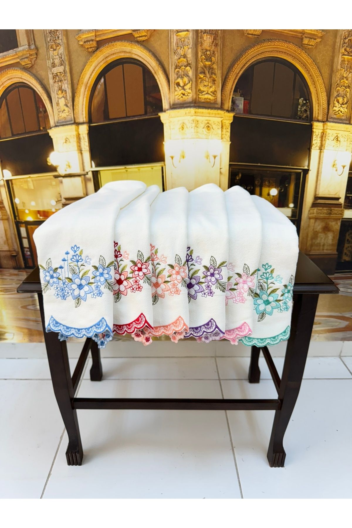 Artiva Home Collection 6'lı Kesme Nakışlı Ucu Güpürlü Kadife 30x50 Mutfak/Çeyizlik/El Yüz Havlu Seti