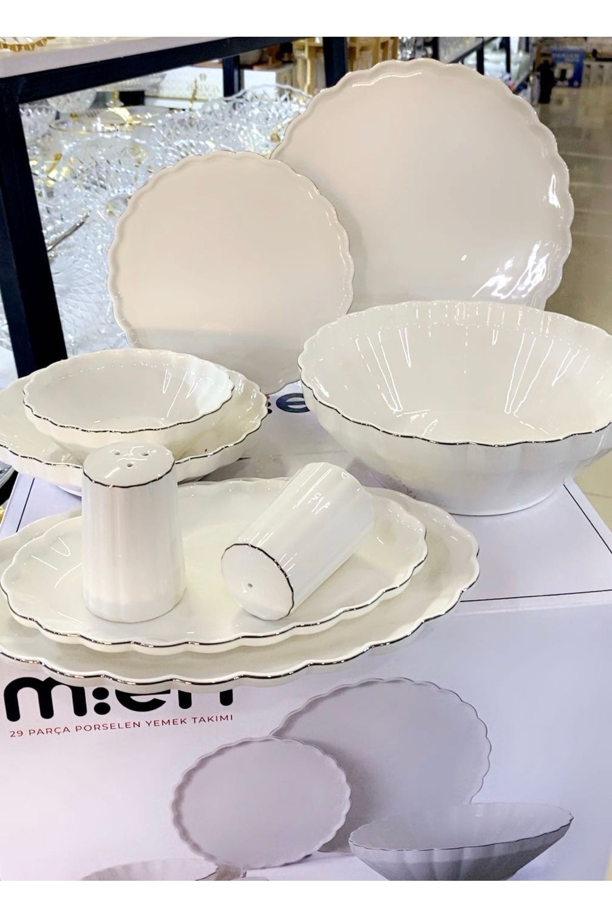 ev dizaynımm 29 parça porselen yemek takımı gümüş yaldızlı