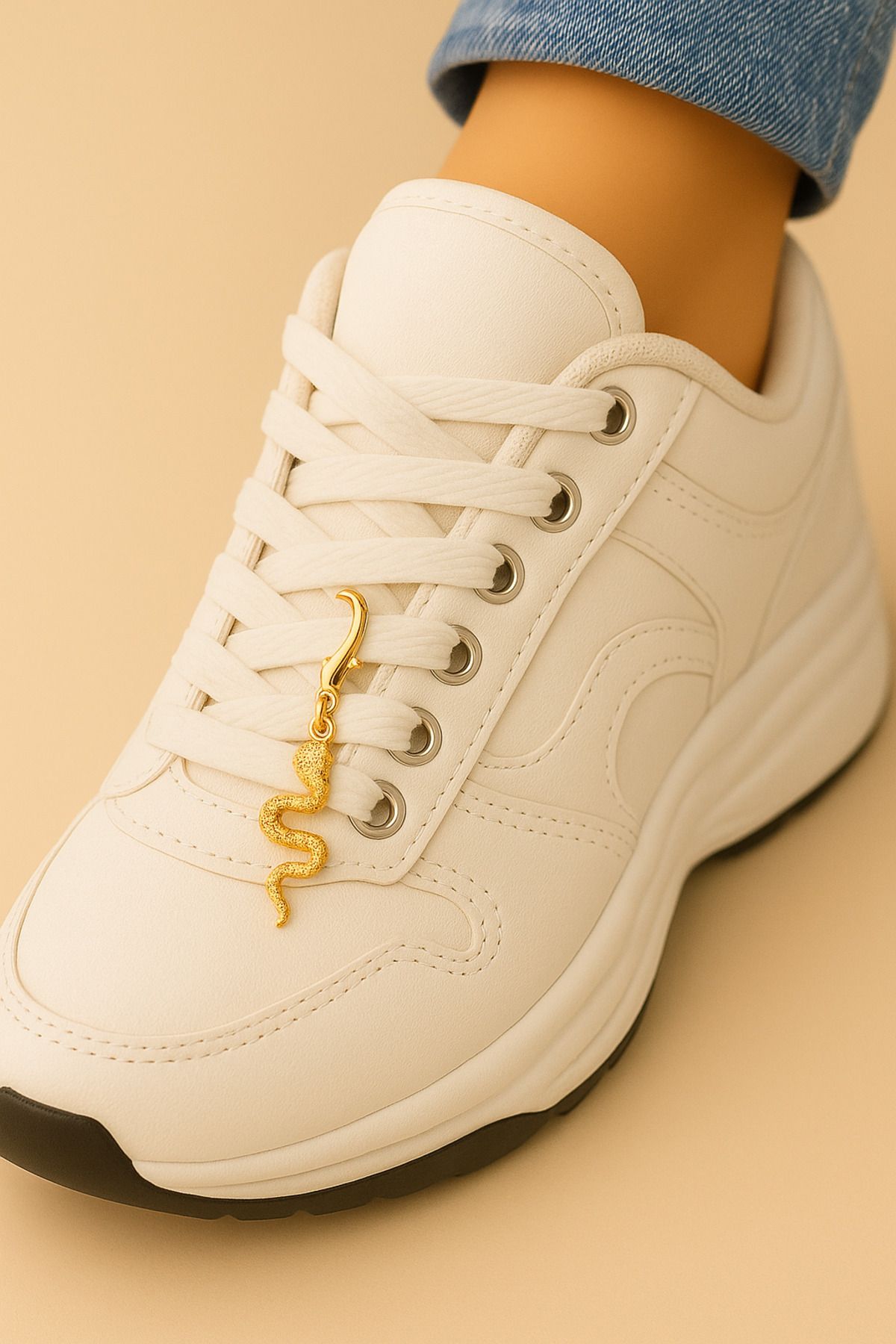 Wisstoria Collections Ayakkabı Charm Yılan Model Gold-Sarı Renk