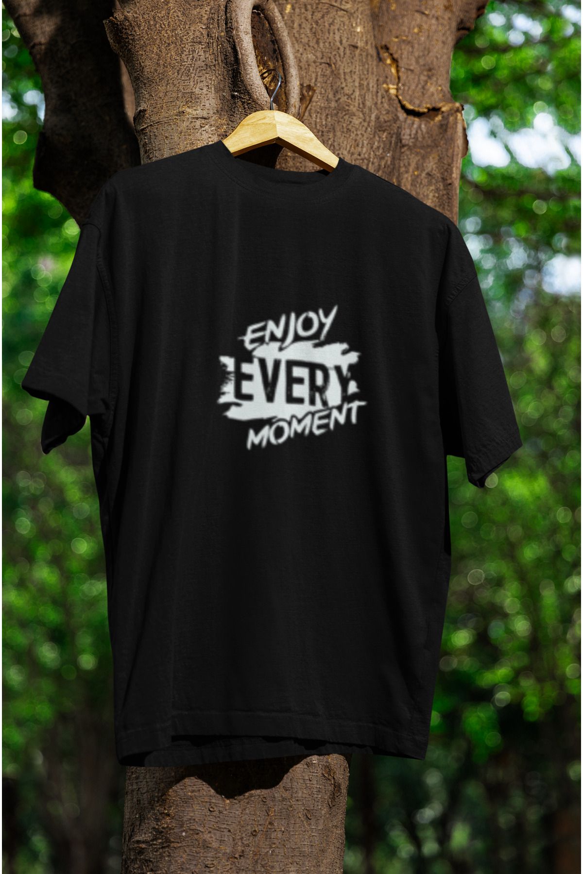 MG ENJOY EVERY MOMENT BASKILI UNISEX BİSİKLET YAKA PAMUKLU OVERSIZE KALIP KISA KOLLU T-SHIRT