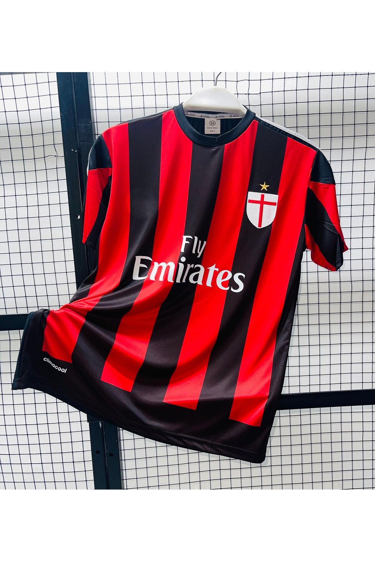 Lion Spor Milan 2015/16 Sezonu İsimsiz İç Saha Forması65437302084